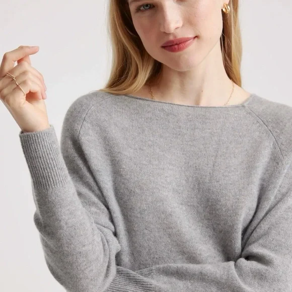 Quince Women's Heather Gray Crew Neck Sweater - Picture 1 of 8